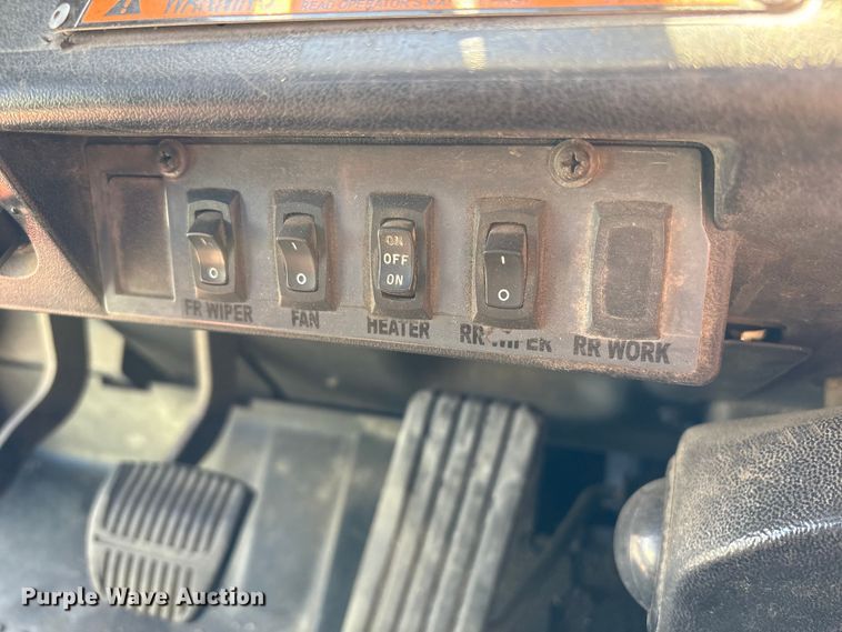 image for item ET8592 2012 Toyota 7FDU60 forklift