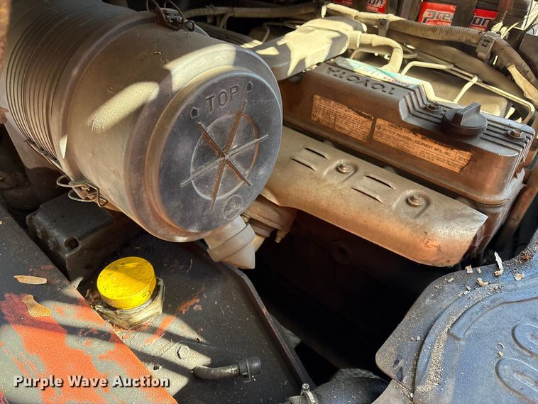 image for item ET8592 2012 Toyota 7FDU60 forklift