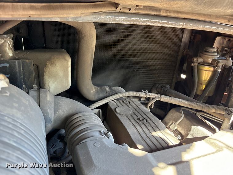 image for item ET8592 2012 Toyota 7FDU60 forklift