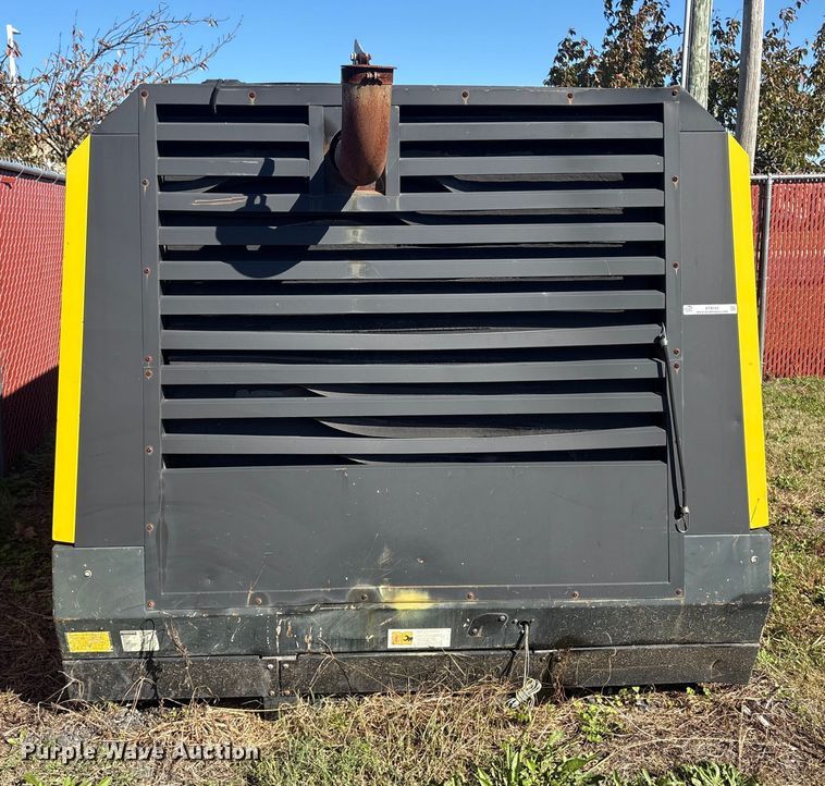 image for item ET8593 2003 Kaeser M220 air compressor