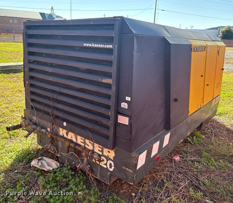 image for item ET8593 2003 Kaeser M220 air compressor
