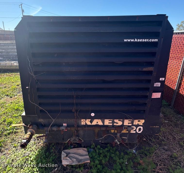 image for item ET8593 2003 Kaeser M220 air compressor