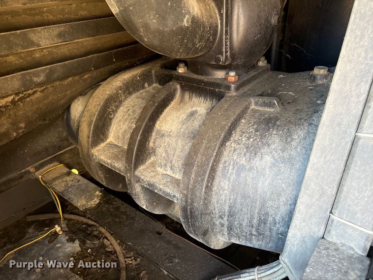 image for item ET8593 2003 Kaeser M220 air compressor