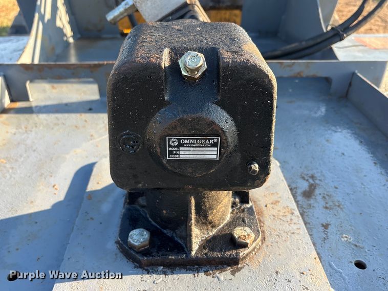 image for item EU0125 74