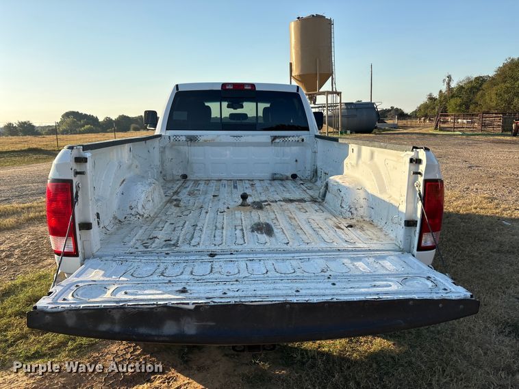 image for item EU0126 2018 RAM 2500 Big Horn  Crew Cab pickup truck