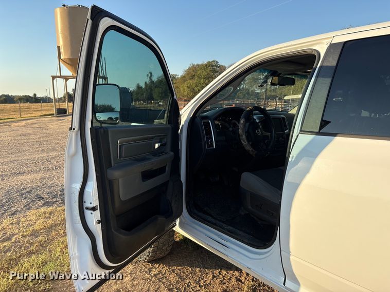 image for item EU0126 2018 RAM 2500 Big Horn  Crew Cab pickup truck