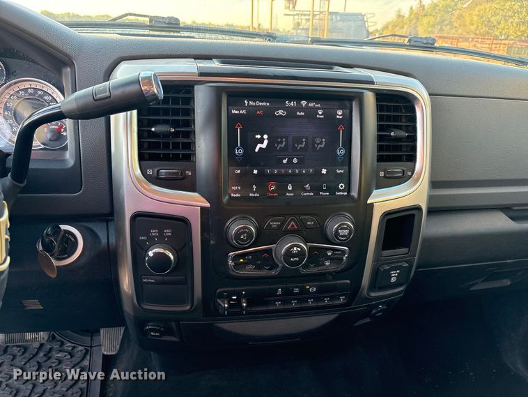 image for item EU0126 2018 RAM 2500 Big Horn  Crew Cab pickup truck