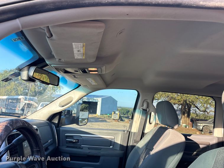 image for item EU0126 2018 RAM 2500 Big Horn  Crew Cab pickup truck