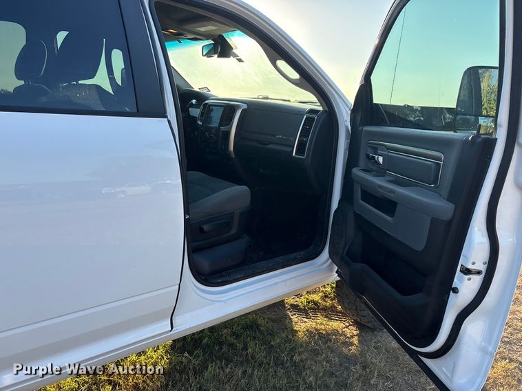 image for item EU0126 2018 RAM 2500 Big Horn  Crew Cab pickup truck