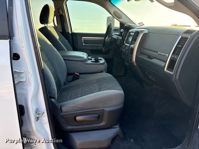 image for item EU0126 2018 RAM 2500 Big Horn  Crew Cab pickup truck