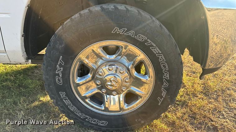 image for item EU0126 2018 RAM 2500 Big Horn  Crew Cab pickup truck