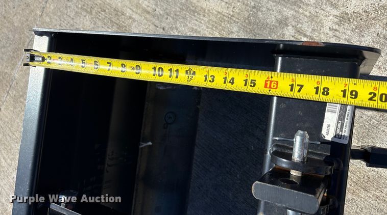 image for item EU0128 Woods GBC48BK box blade