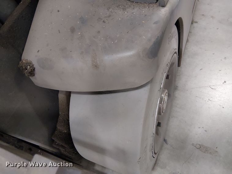 image for item EU2583 2017 Crown RC5545-40 forklift