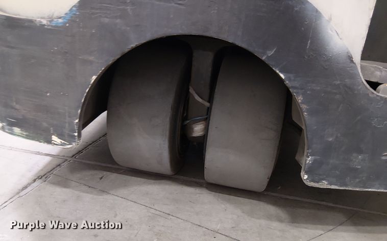 image for item EU2583 2017 Crown RC5545-40 forklift