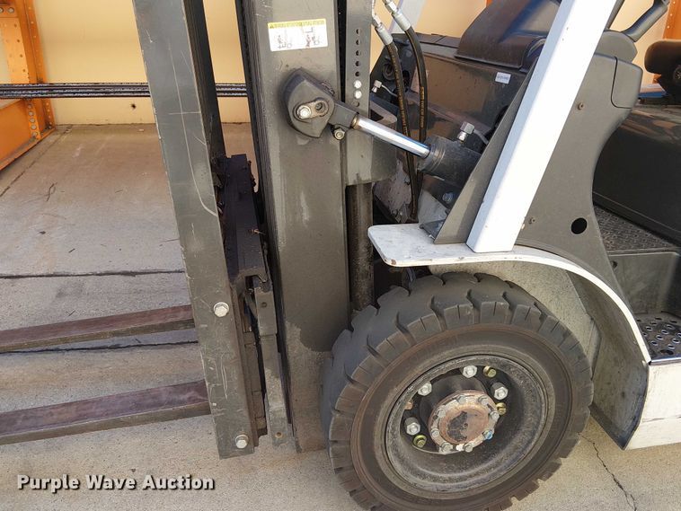 image for item EU2586 2017 UniCarriers PF50 forklift