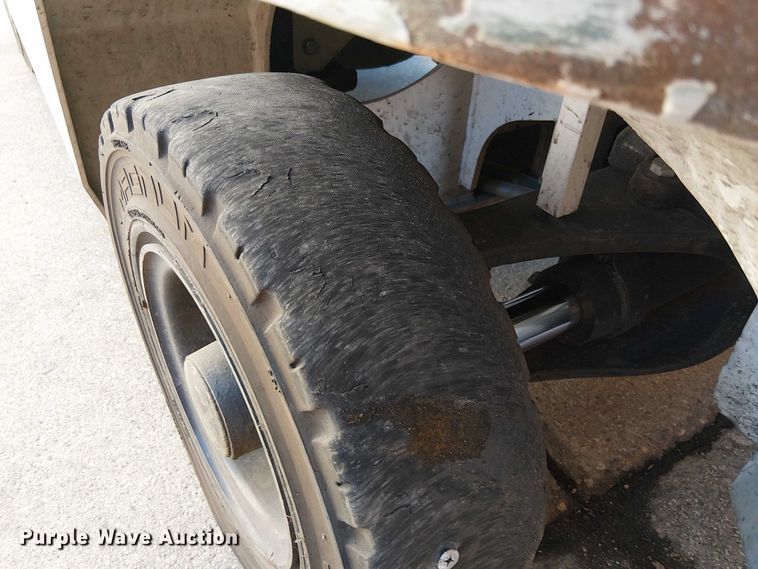 image for item EU2586 2017 UniCarriers PF50 forklift