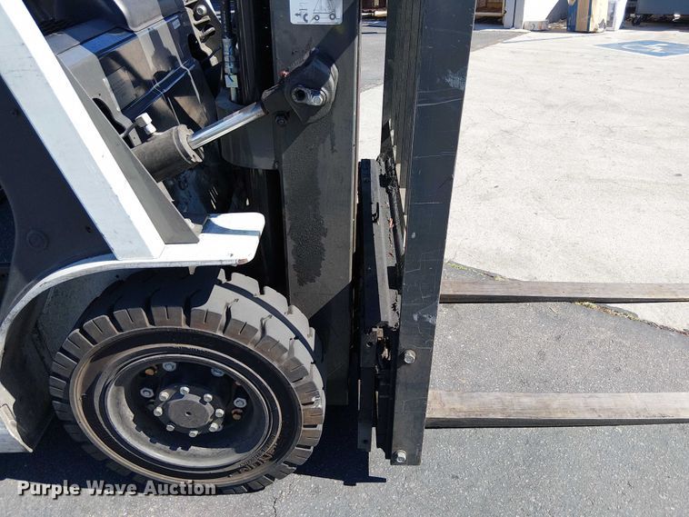 image for item EU2588 2017 UniCarriers PF50 forklift