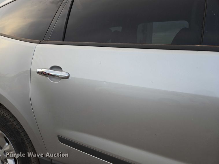 image for item EU3865 2012 Chevrolet Traverse SUV