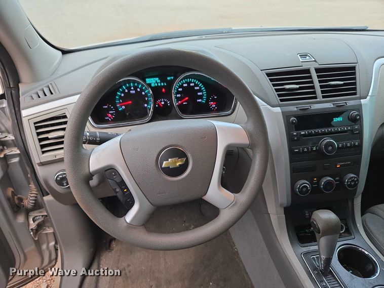 image for item EU3865 2012 Chevrolet Traverse SUV