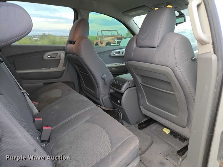 image for item EU3865 2012 Chevrolet Traverse SUV