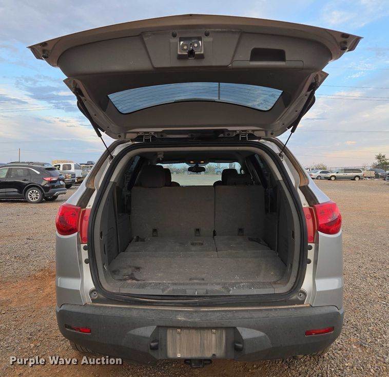 image for item EU3865 2012 Chevrolet Traverse SUV