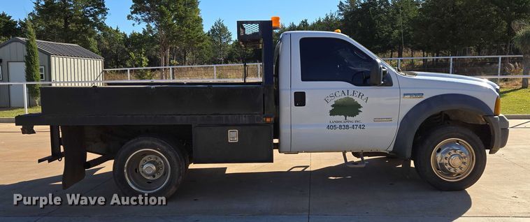 image for item EU3893 2005 Ford F550 Super Duty flatbed truck