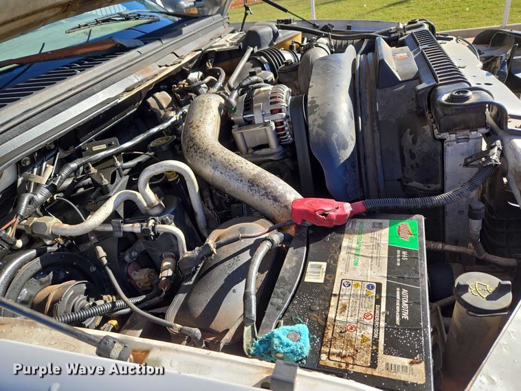 image for item EU3893 2005 Ford F550 Super Duty flatbed truck