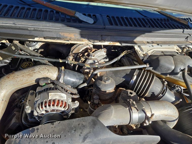 image for item EU3893 2005 Ford F550 Super Duty flatbed truck