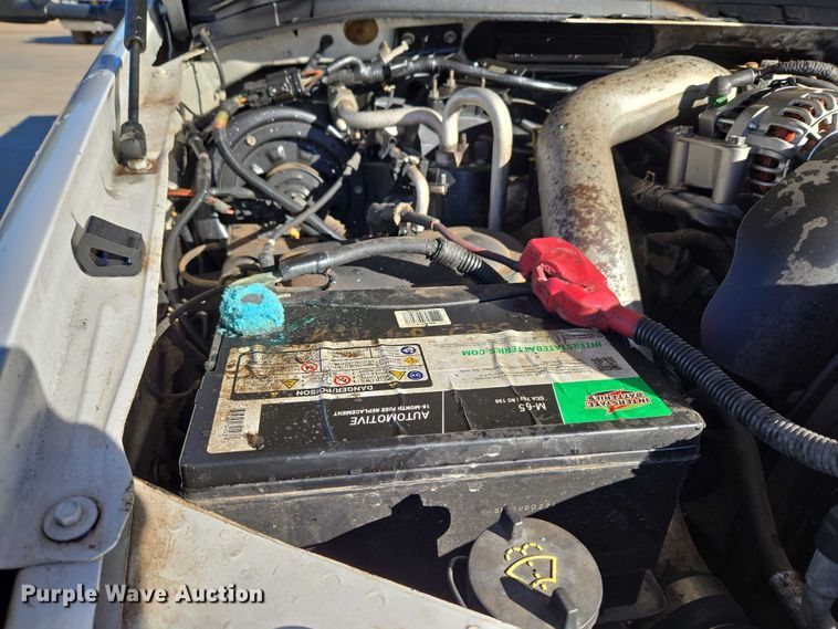 image for item EU3893 2005 Ford F550 Super Duty flatbed truck