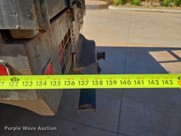 image for item EU3894 2006 Ford F350 Super Duty dump flatbed pickup truck