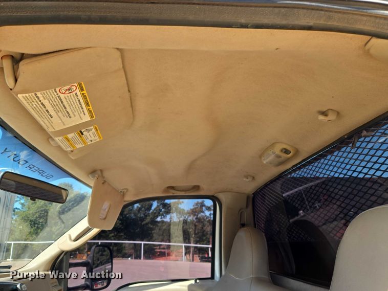 image for item EU3894 2006 Ford F350 Super Duty dump flatbed pickup truck