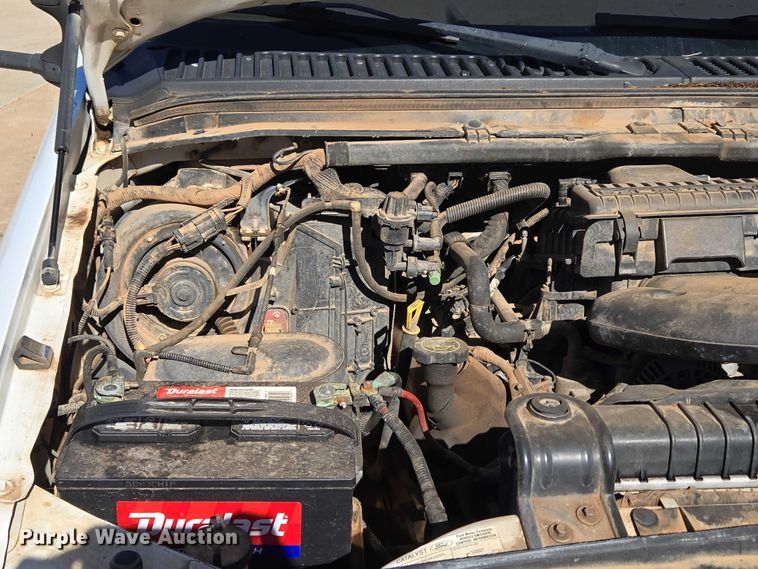 image for item EU3894 2006 Ford F350 Super Duty dump flatbed pickup truck