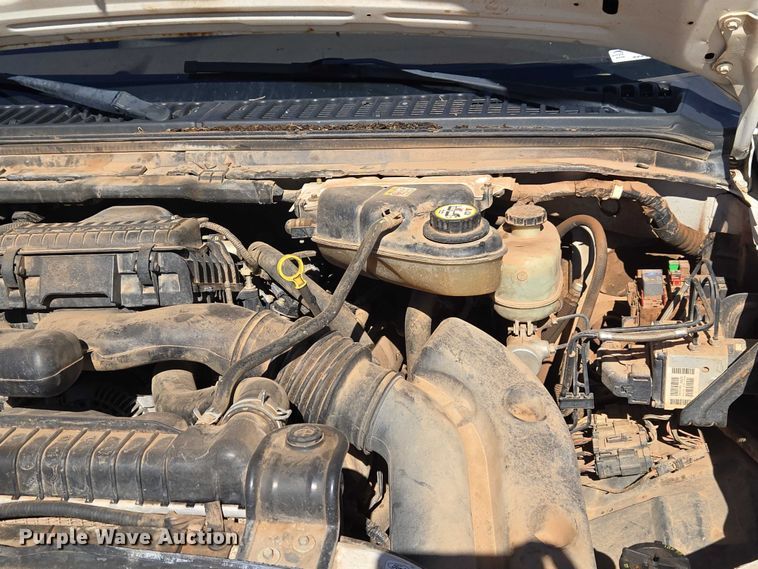 image for item EU3894 2006 Ford F350 Super Duty dump flatbed pickup truck