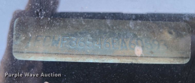 image for item EU3894 2006 Ford F350 Super Duty dump flatbed pickup truck