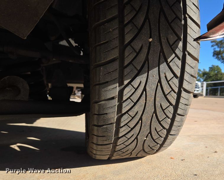 image for item EU3896 1989 Chevrolet Suburban SLE SUV