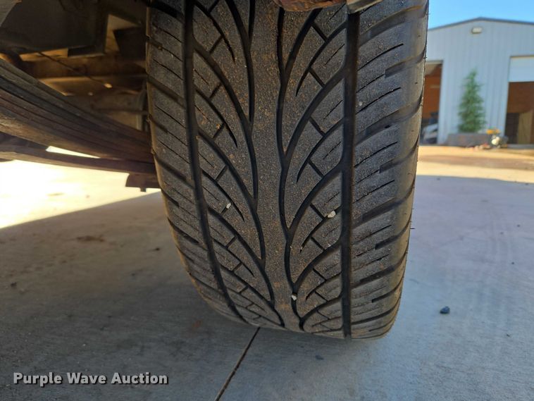 image for item EU3896 1989 Chevrolet Suburban SLE SUV