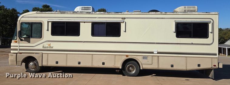 image for item EU3903 1996 Fleetwood Bounder RV