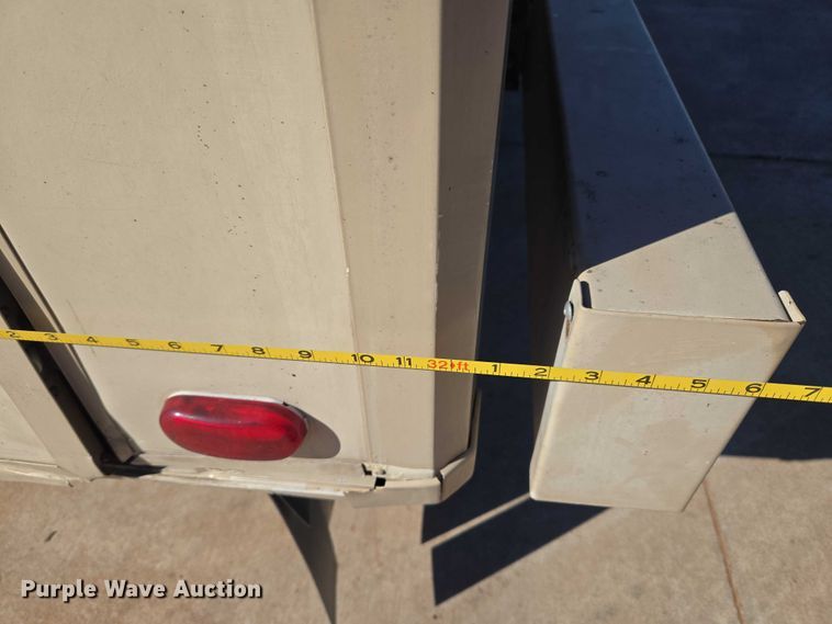 image for item EU3903 1996 Fleetwood Bounder RV