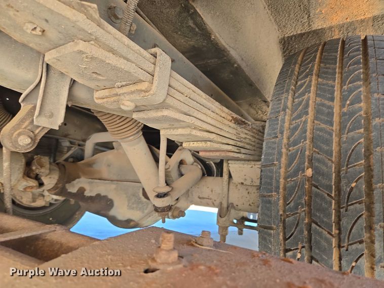 image for item EU3903 1996 Fleetwood Bounder RV