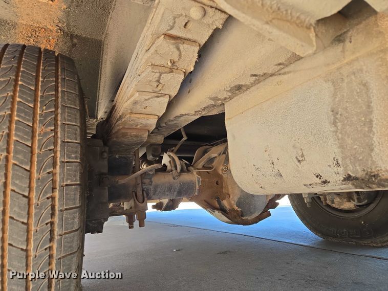 image for item EU3903 1996 Fleetwood Bounder RV