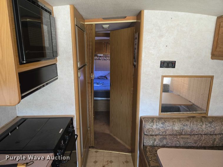 image for item EU3903 1996 Fleetwood Bounder RV