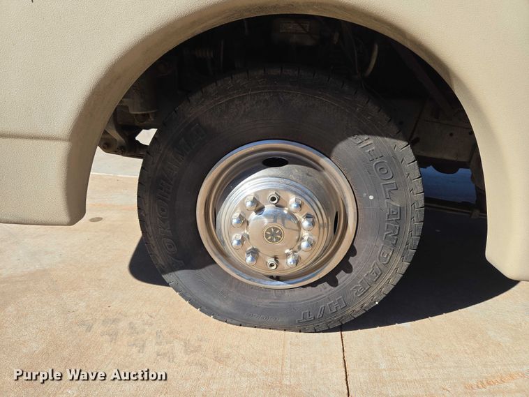 image for item EU3903 1996 Fleetwood Bounder RV