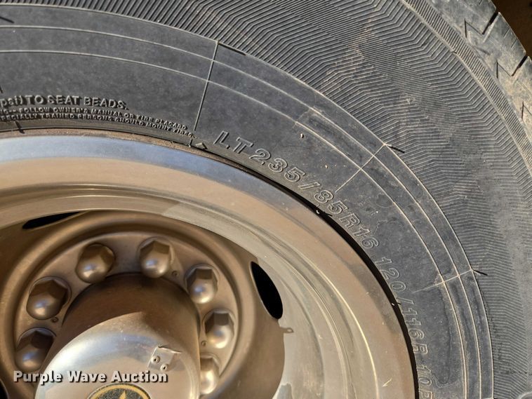 image for item EU3903 1996 Fleetwood Bounder RV