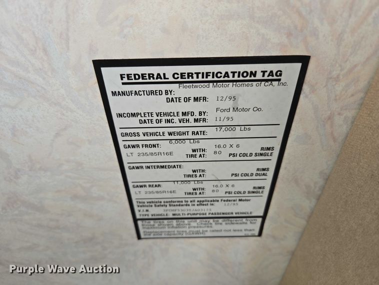 image for item EU3903 1996 Fleetwood Bounder RV