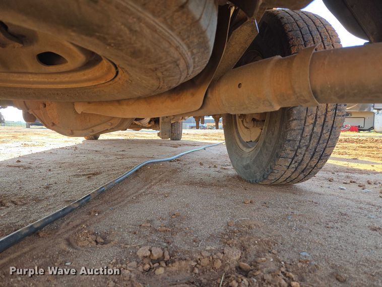 image for item EU3921 2017 Ford F250 Super Duty XL Crew Cab pickup truck