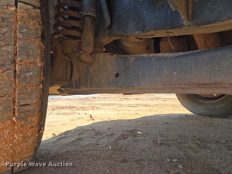 image for item EU3921 2017 Ford F250 Super Duty XL Crew Cab pickup truck