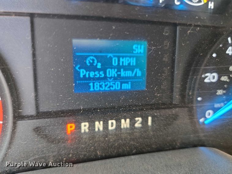 image for item EU3921 2017 Ford F250 Super Duty XL Crew Cab pickup truck