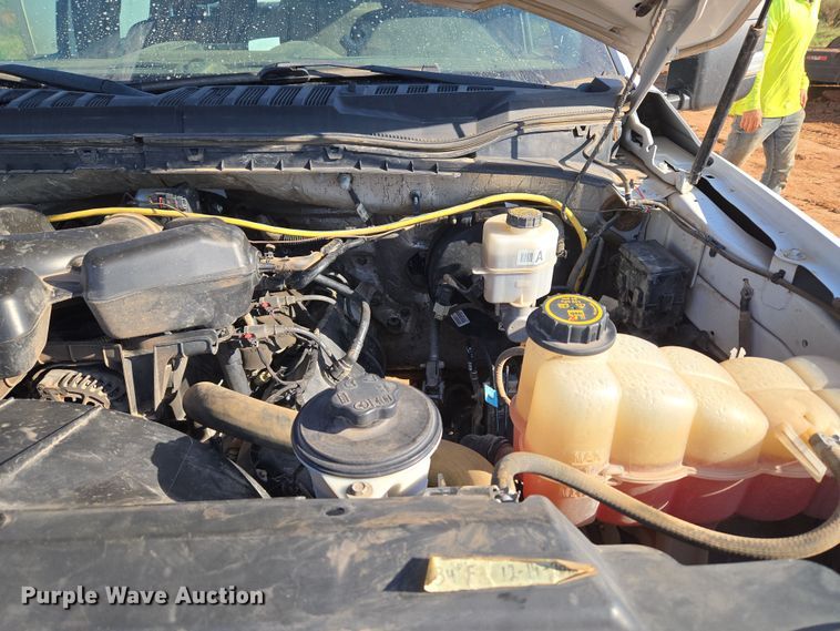 image for item EU3921 2017 Ford F250 Super Duty XL Crew Cab pickup truck