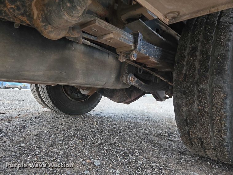 image for item EU3946 2013 Chevrolet Silverado 3500HD utility bed pickup truck