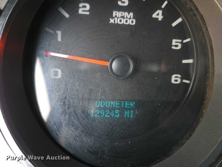 image for item EU3946 2013 Chevrolet Silverado 3500HD utility bed pickup truck